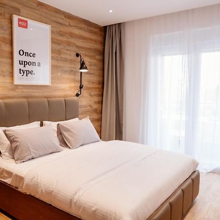 פודגוריצה Comfortable Apartment At City Quart מראה חיצוני תמונה